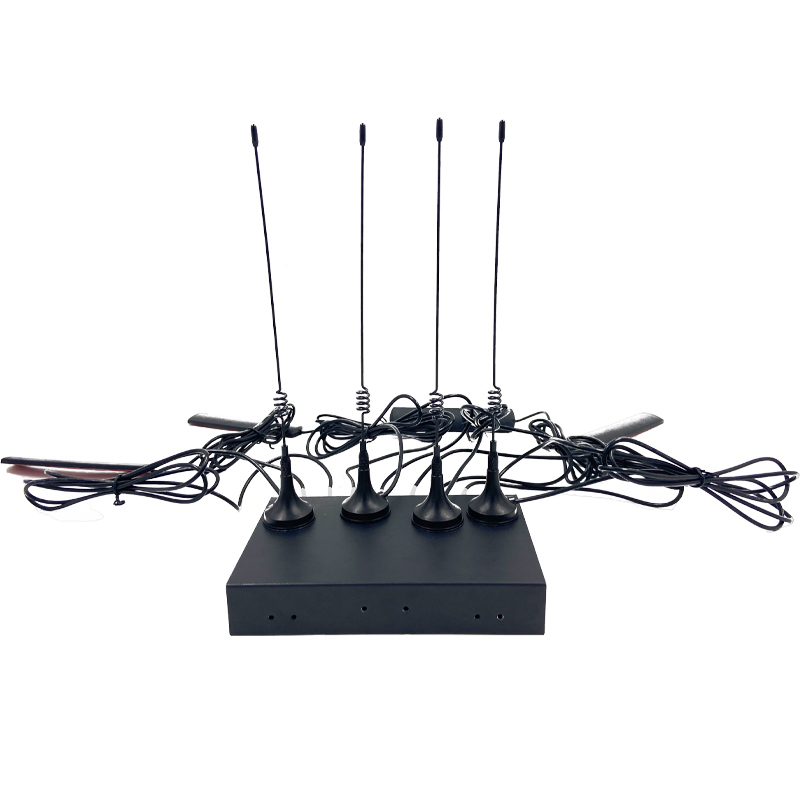 HC-G70: 2.5G WAN WiFi6 AX3000 5G 4G Vehicle Router - Image 4