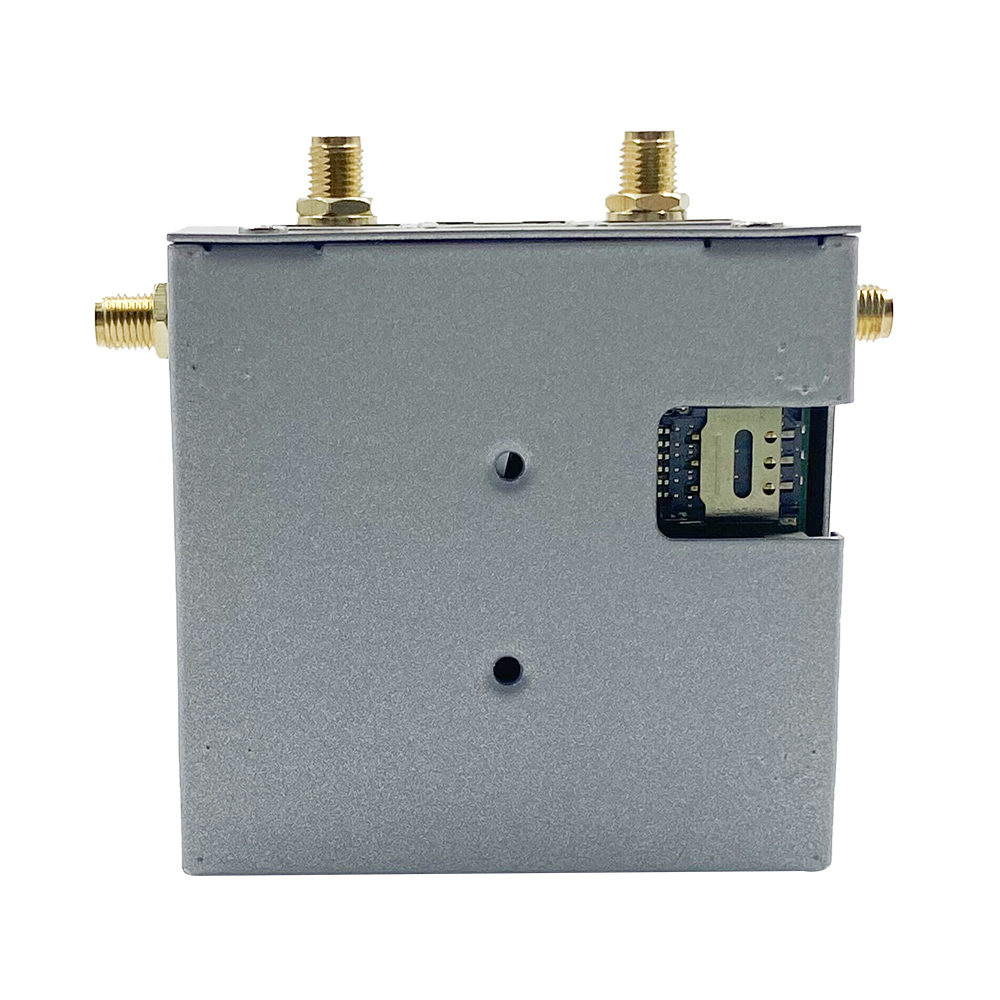 HC-G9: Industrial 4G Router with Din Rail - Image 3